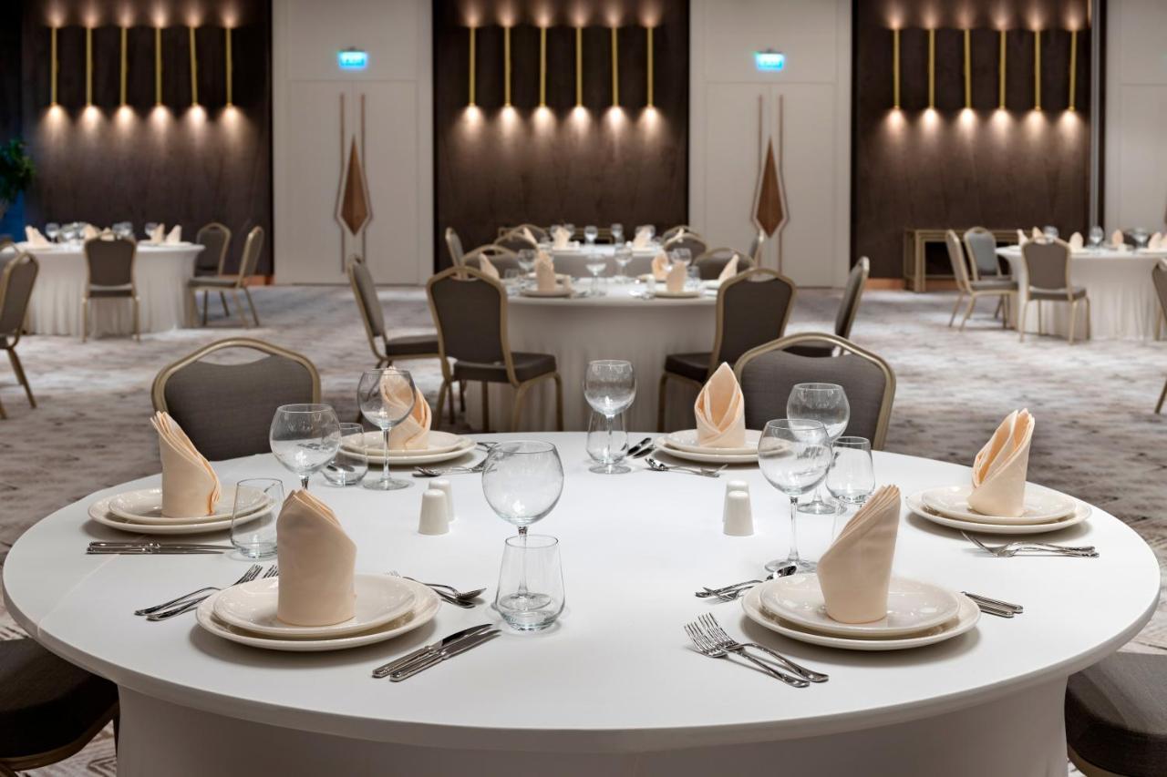 Limak Skopje Luxury Hotel المظهر الخارجي الصورة Banquet hall